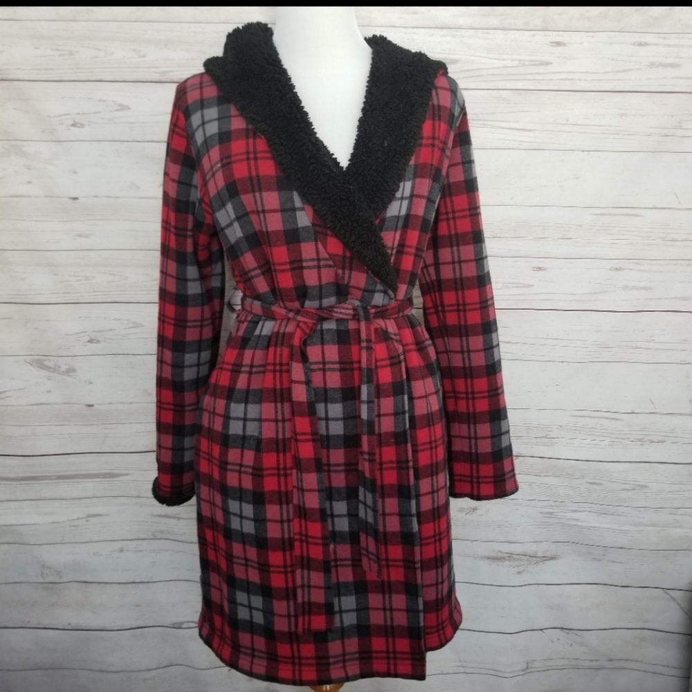 Ladies Ugg Sherpa Lined Robe Medium
